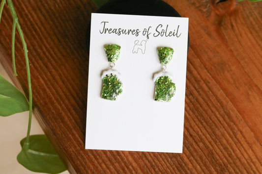 St. Patty's Glitter Drink Drop Earring